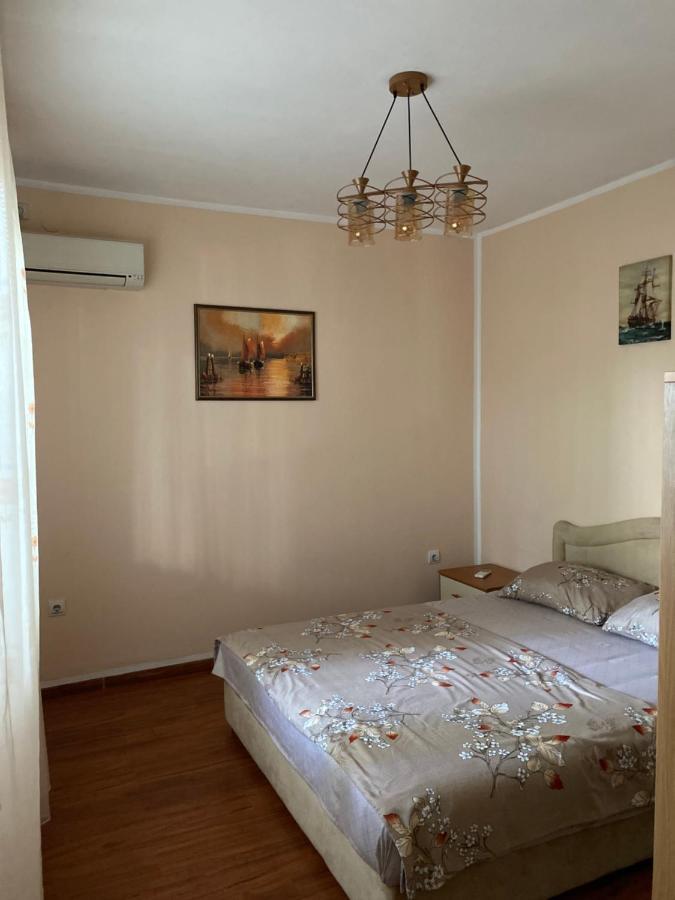 Luka Apartment Ulcinj Extérieur photo
